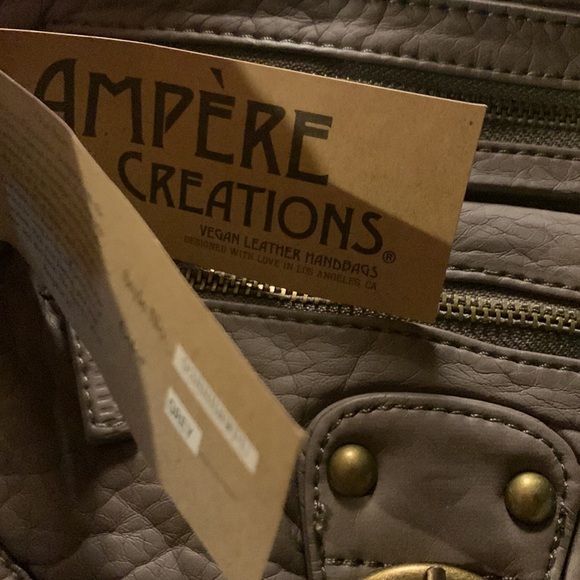 Ampere NWT hand bag.  Soft leather. Gray🍯 - Picture 2 of 4